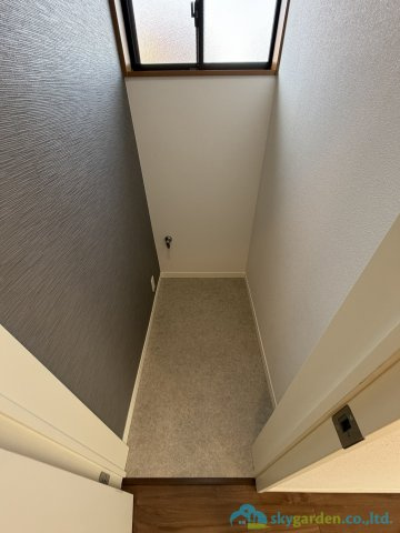 秦野市平沢　中古戸建のトイレ