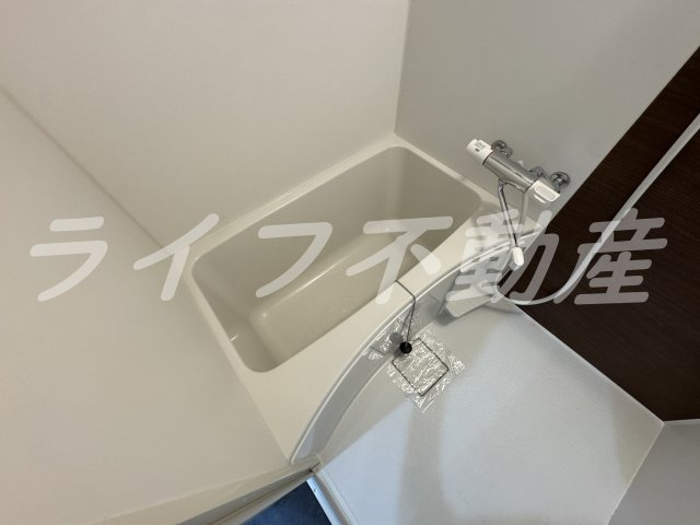ザ・シティ大今里の浴室|落ち着いた空間のお風呂です