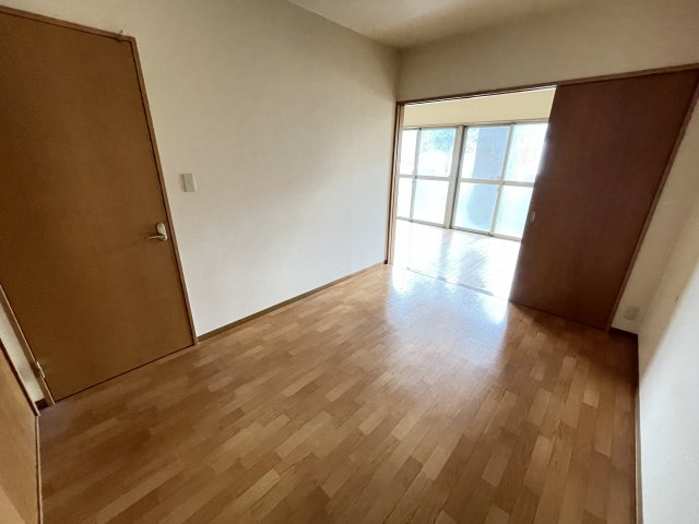 サンシャインVの居間・リビング