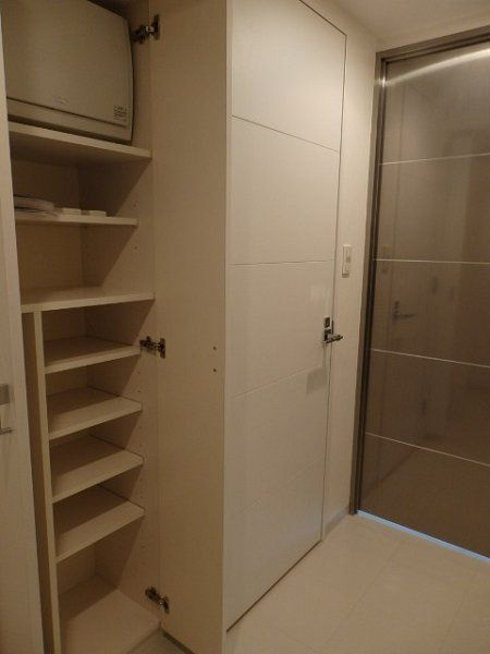 フェニックス東高円寺の玄関