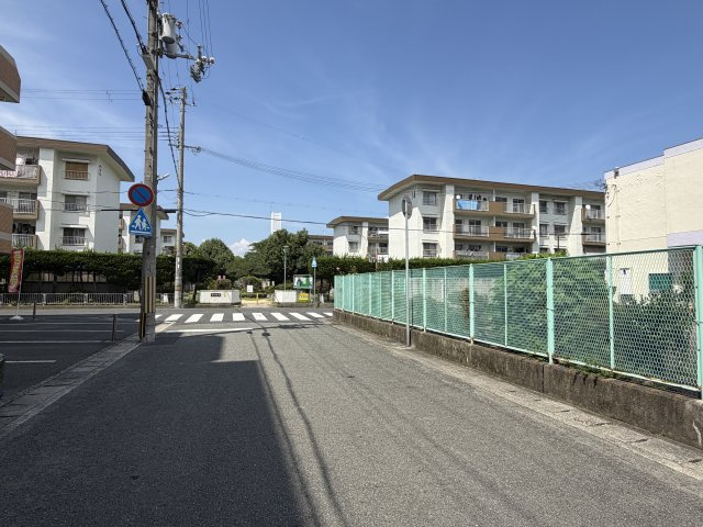 姫路市城東町野田の中古マンションの周辺