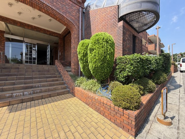 姫路市東辻井３丁目の中古マンションの庭