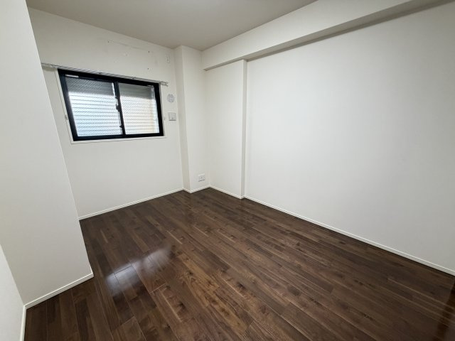 姫路市北条口３丁目の中古マンションの洋室