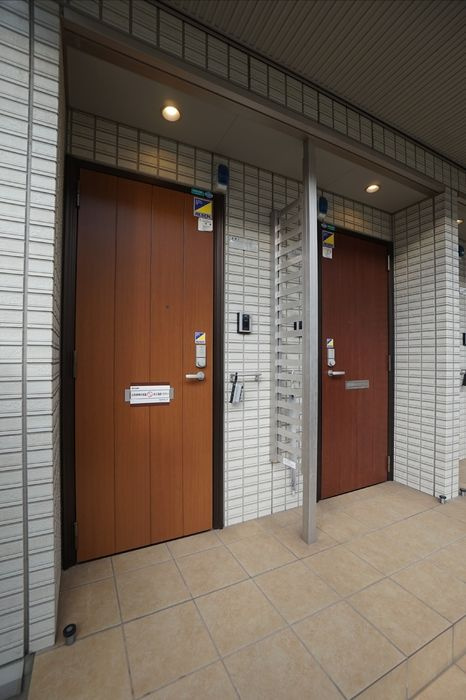 リバーパレスＤ棟のロビー