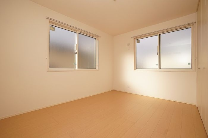 リバーパレスＤ棟の洋室