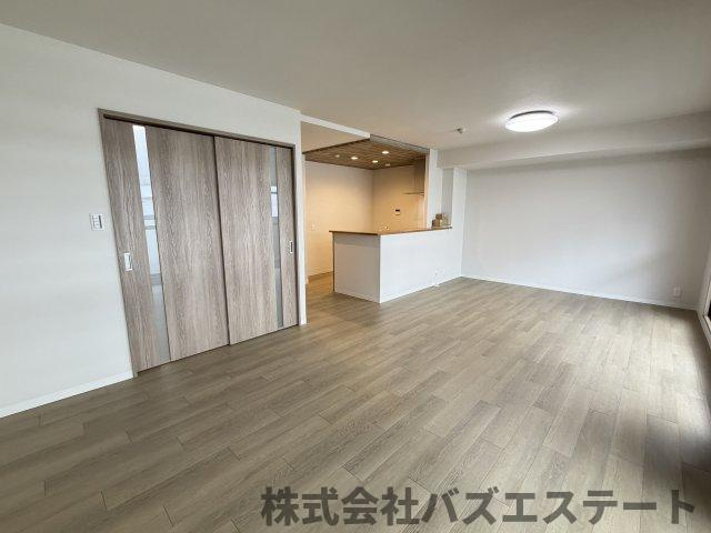 姫路市安田４丁目の中古マンションの居間・リビング