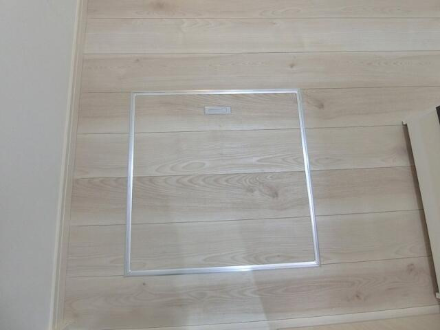 【収納】 | ＱＵＩＥＴ　ＣＲＡＢ　ＨＯＵＳＥ　ＥＳＳＡＴＯ | １階は床下収納付き