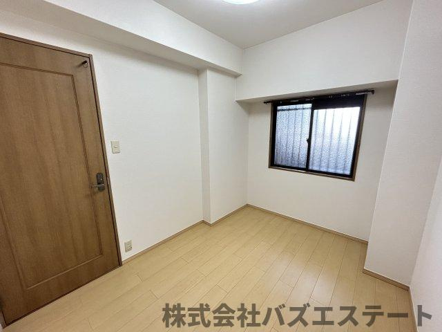 ロイヤルシャトー手柄南の寝室
