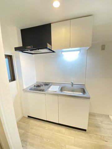 大阪市淀川区東三国５丁目の賃貸マンションのキッチン