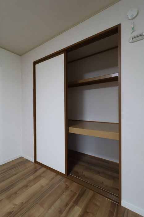 コンフォール翠　A棟の収納