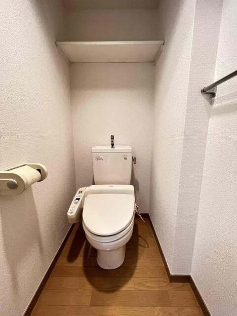 Ｖｅｒｏｎａ目黒のトイレ|ゆったりとした空間のトイレです