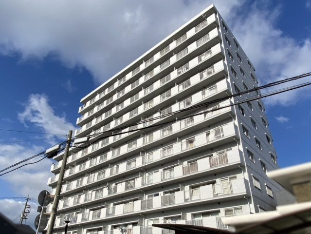 コープ宇部松山町マンションの外観