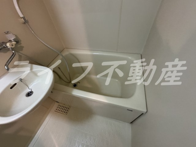 サンポートハイム大今里の浴室|日々の暮らしに欠かせないお風呂です