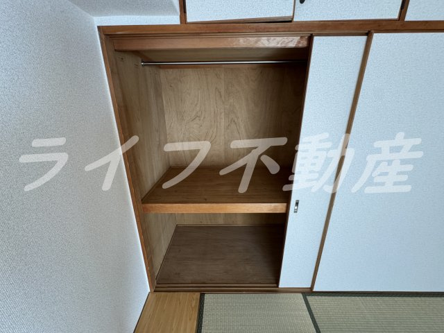 サンポートハイム大今里の収納|こまごまとしたものを収納できそうですね