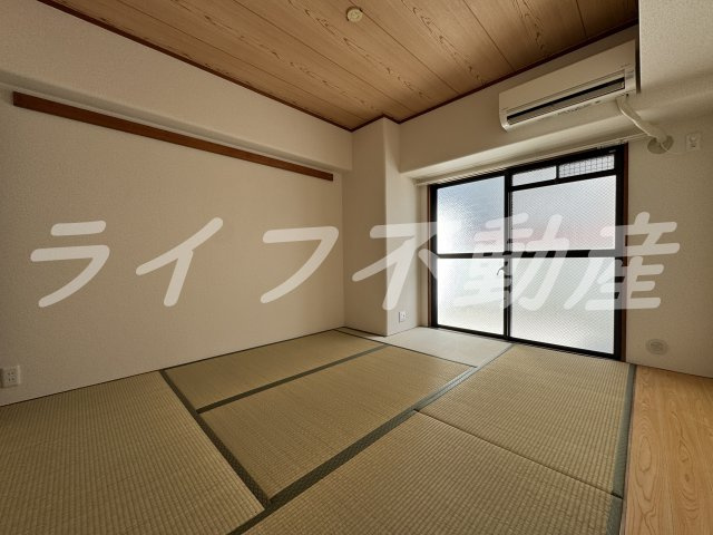 サンポートハイム大今里の居間・リビング|ゆったりとした居間です