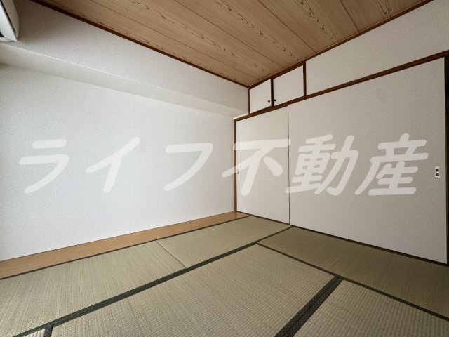 サンポートハイム大今里の居間・リビング|ゆったり過ごせる居間です