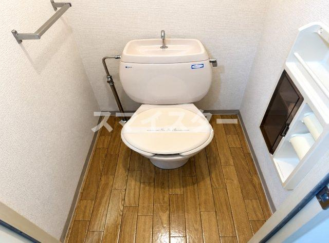 習志野市藤崎４丁目のアパートのトイレ