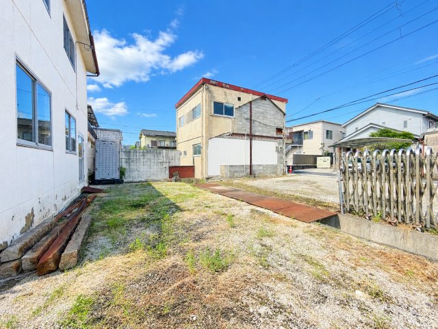 大和高田市曽大根　倉庫の内装