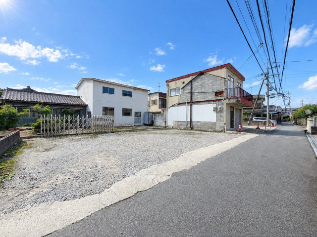 大和高田市曽大根　倉庫の外観