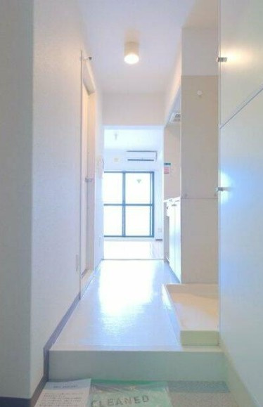 ワールドパレス永福町の玄関