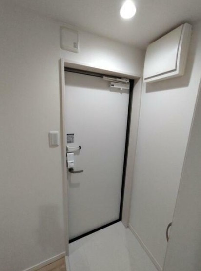 足立区竹の塚２丁目のアパートの玄関