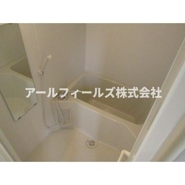 セレーナ上本郷Ｂ棟の浴室