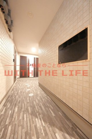 ソラーレ津福駅南【キャシュバック対象】のロビー|※同建築会社施工の別物件の写真　※現状優先