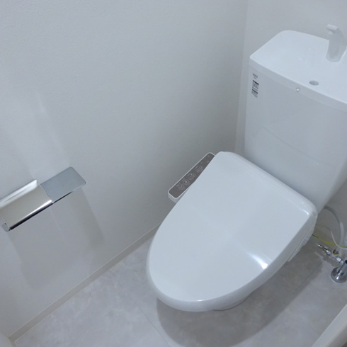 ウォシュレット付きのトイレです！