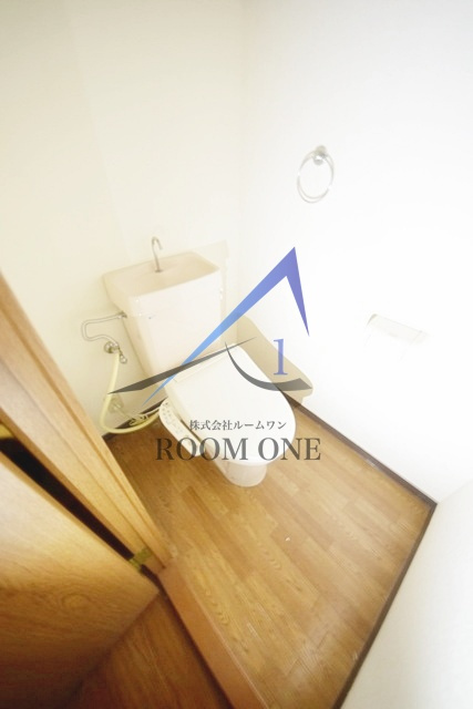 ＢＩ　ＣＡＳＴＬＥ　ＮＡＫＡＮＯのトイレ|トイレです。
