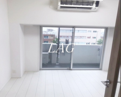 【居間・リビング】 | PREMIUM CUBE 大森本町 | 洋室のお部屋です。