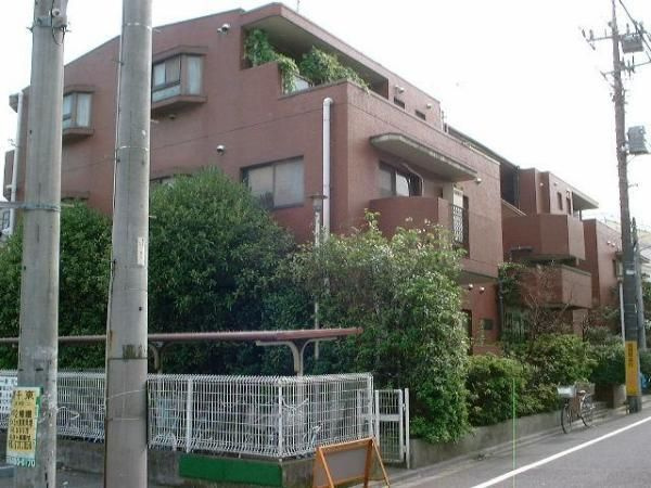 ヴィラベール洗足池の外観