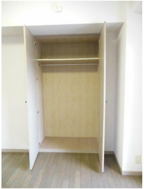 ガラ・シティ高井戸の収納|他部屋の写真です。