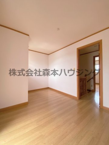【洋室】 | 　エクセルハイム | 個人の部屋や寝室として使える洋室です