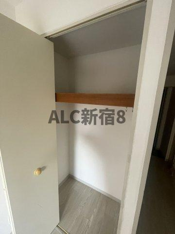 ハイネス小竹向原の収納