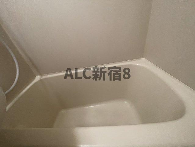 ハイネス小竹向原の浴室