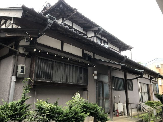 南大沢貸家（物置付き事務所）の外観
