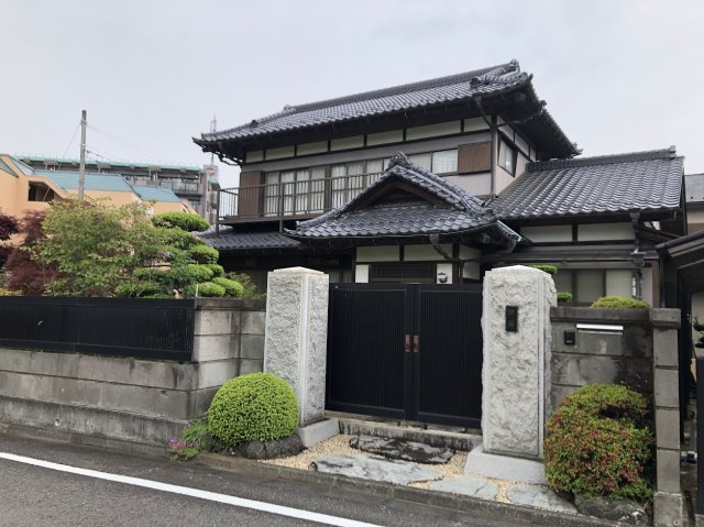 南大沢貸家（物置付き事務所）の外観