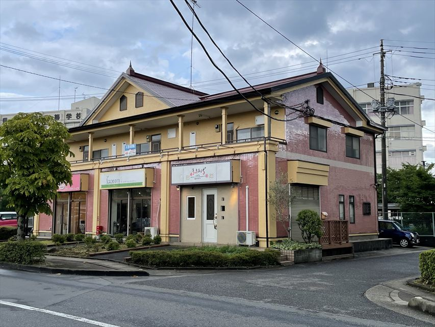 ニューシラオカの外観