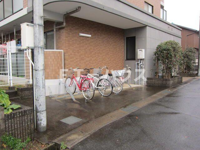 グラン・ルコの駐車場