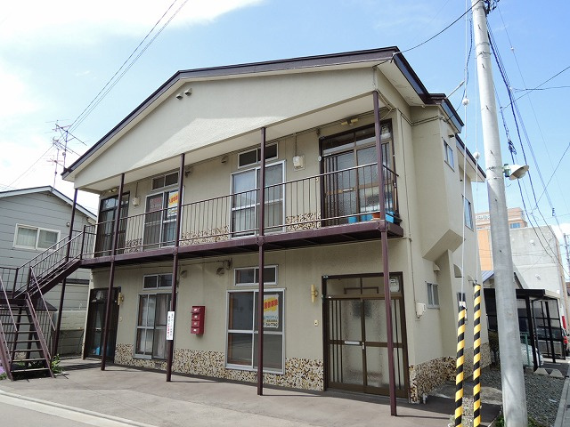 西川アパート