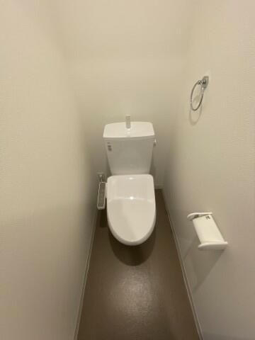 ジーメゾン岩槻のトイレ