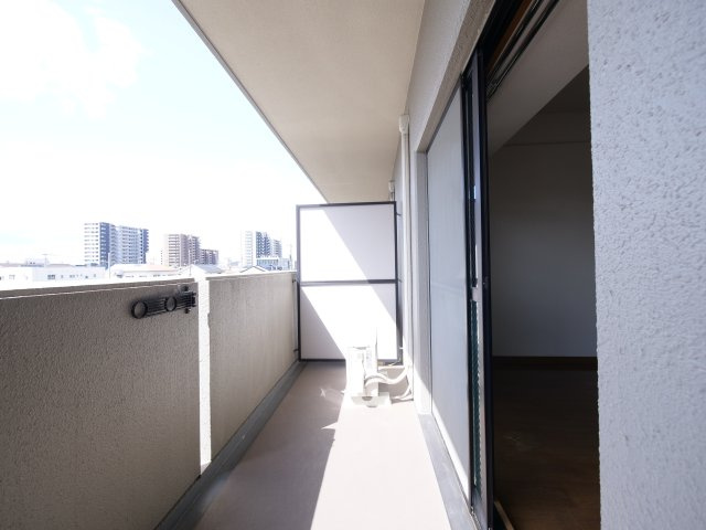 カルムプレミア今のバルコニー|※写真は別の部屋のものです。