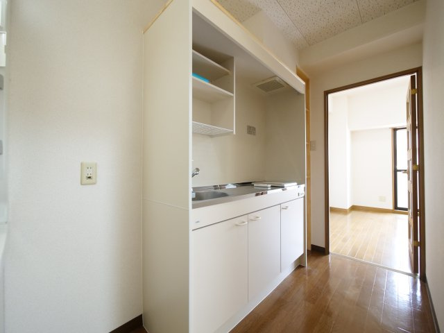カルムプレミア今のキッチン|※写真は別の部屋のものです。