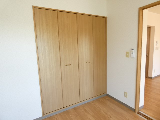 あかつきニュータウンC棟の収納