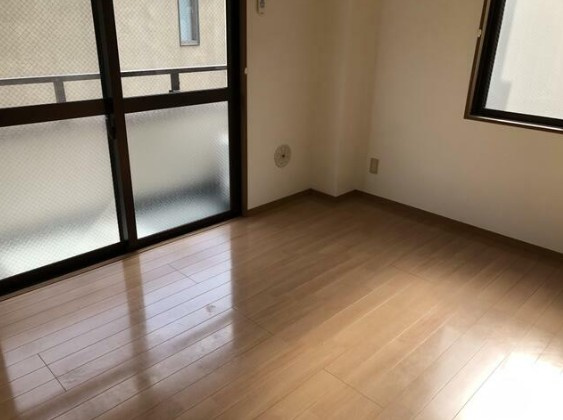 中野区若宮３丁目の賃貸マンションの居間・リビング