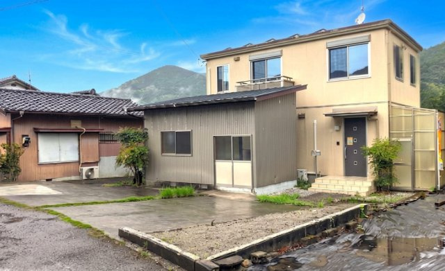 「室内大変綺麗」香美市香北町韮生野　中古一戸建て