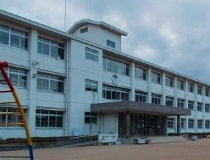 エクセルシアＣの周辺|鶴居小学校まで1100m