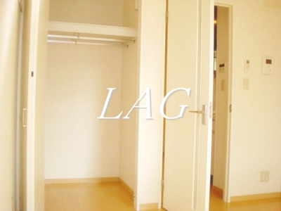 【居間・リビング】 | シャーリーメゾン | 洋室のお部屋です。