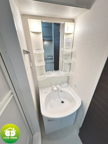 メゾンハピネスの洗面所