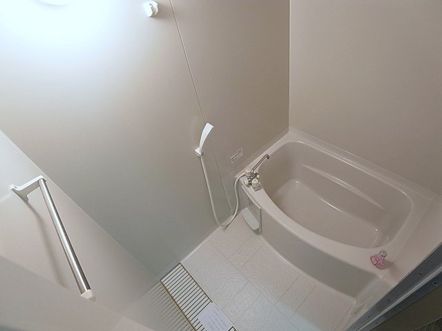 河上マンションの浴室|バスルーム広々してます
